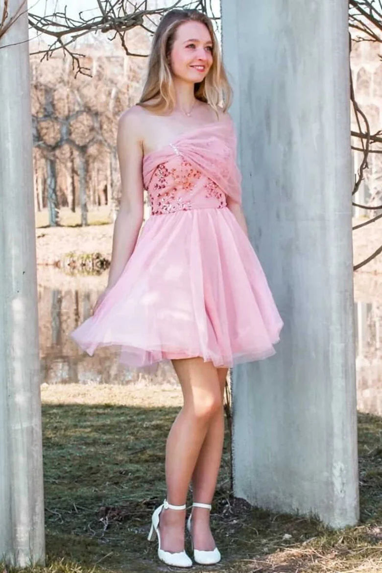 Vestido corto de fiesta sin tirantes, de tul, con lentejuelas y hombros descubiertos